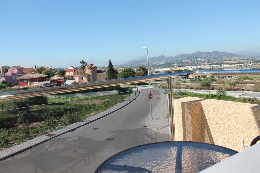 Hotel Miguel Sanchez Alhaurin de la Torre Luaran gambar