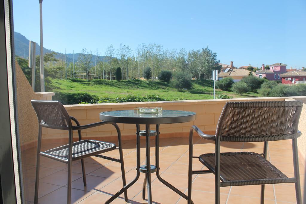 Hotel Miguel Sanchez Alhaurin de la Torre Luaran gambar
